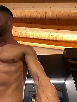 Snapshot of Fellix chatting on September 2025 05:24:01 PM Fellix online show from September 2025 05:24:01 PM