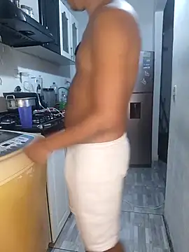 catire2323 online show from February 2026 12:55:02 AM