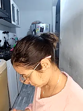 catire2323 online show from February 2026 01:05:02 AM