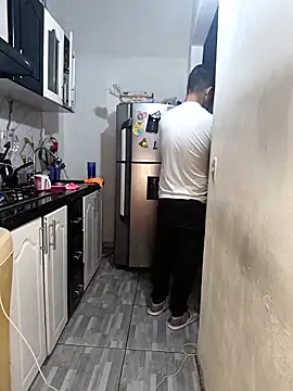 catire2323 online show from March 2026 04:11:01 AM