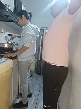 catire2323 online show from February 2026 12:29:01 AM