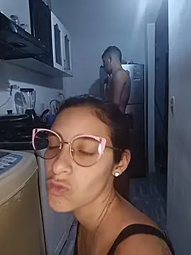 catire2323 online show from February 2026 12:00:01 AM