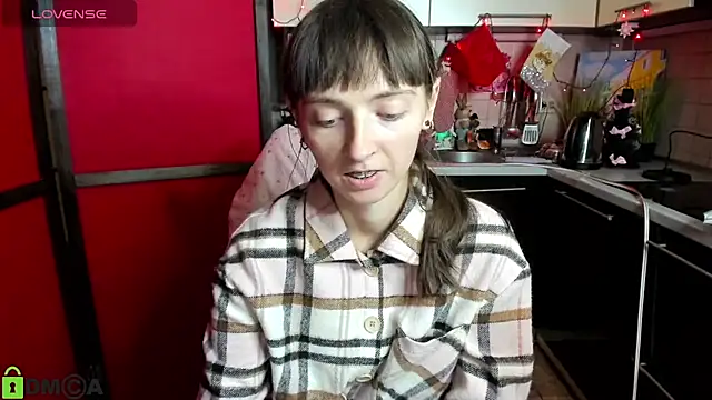 TayanaJons online show from December 2025 09:30:02 AM