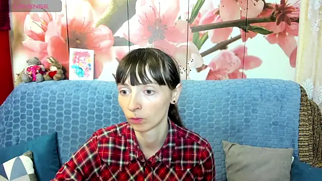 TayanaJons online show from May 2026 07:36:02 AM