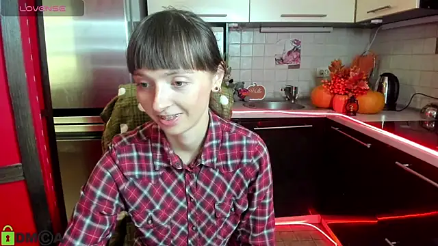 TayanaJons online show from October 2025 06:59:01 AM