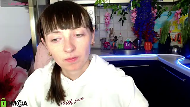 TayanaJons online show from April 2026 07:10:01 AM