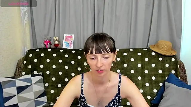 TayanaJons online show from July 2026 07:38:01 AM