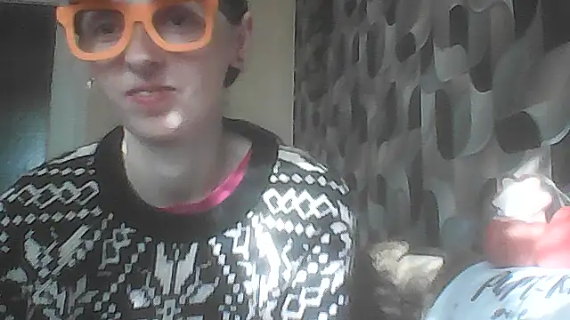 Snapshot of TayanaJons chatting on October 2025 08:11:01 AM TayanaJons online show from October 2025 08:11:01 AM