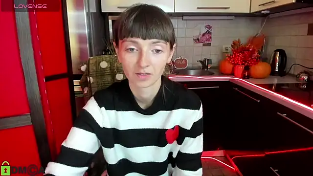 TayanaJons online show from October 2025 06:59:02 AM