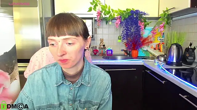 TayanaJons online show from April 2026 07:12:01 AM