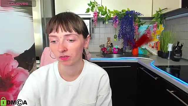 TayanaJons online show from April 2026 07:02:01 AM