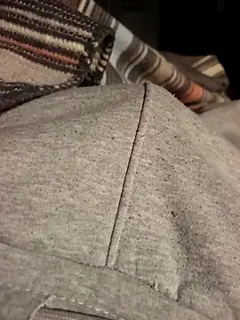 Freezing Duck online show from December 2025 03:00:02 AM