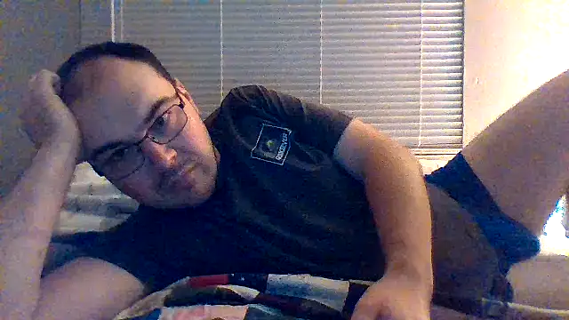 Snapshot of zman237 chatting on March 2025 03:45:01 AM zman237 online show from March 2025 03:45:01 AM