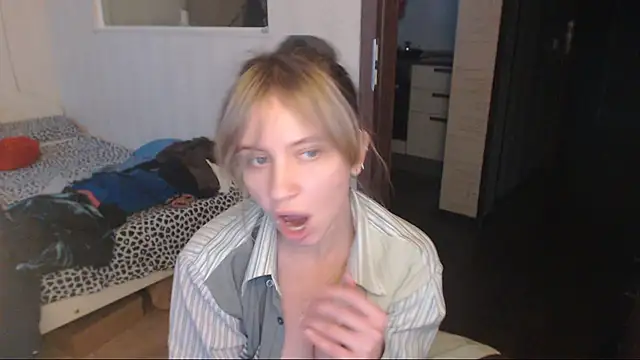 Snapshot of amanda_kiss_kiss chatting on February 2025 02:45:01 PM amanda kiss kiss online show from February 2025 02:45:01 PM