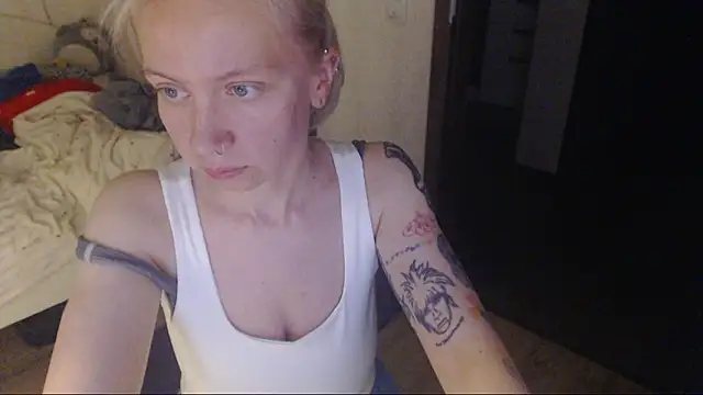 amanda kiss kiss online show from April 2026 06:31:02 PM