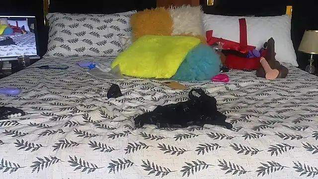 Sexy sharntel online show from October 2025 10:11:01 PM