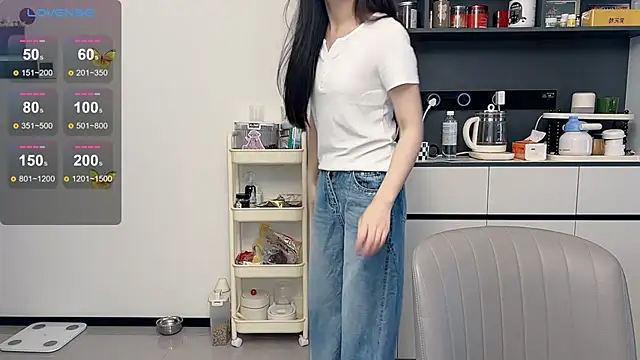 Judy520 online show from April 2026 11:44:01 PM