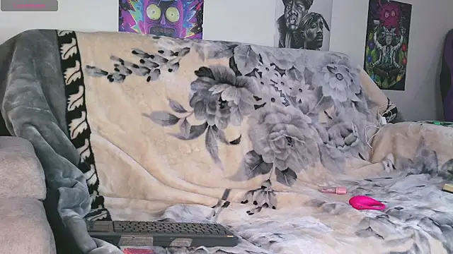 IM MAYA online show from February 2025 01:00:02 PM