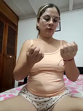 selena gomez2 online show from February 2026 02:00:02 AM