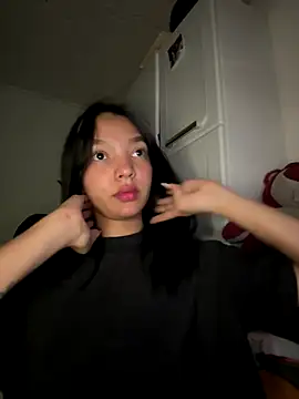 Valery rhoades online show from December 2025 04:59:01 AM