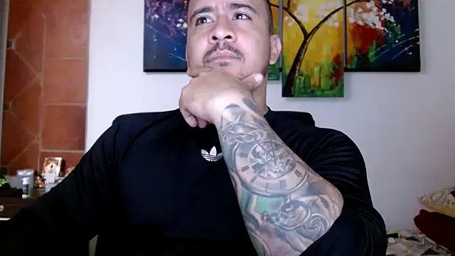 Snapshot of christian_colombian1 chatting on December 2024 12:28:02 PM christian colombian1 online show from December 2024 12:28:02 PM