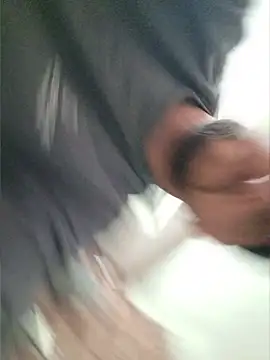 SmallDick    online show from May 2026 10:07:02 AM