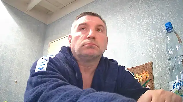 GYurmoka70 online show from April 2026 08:15:01 PM