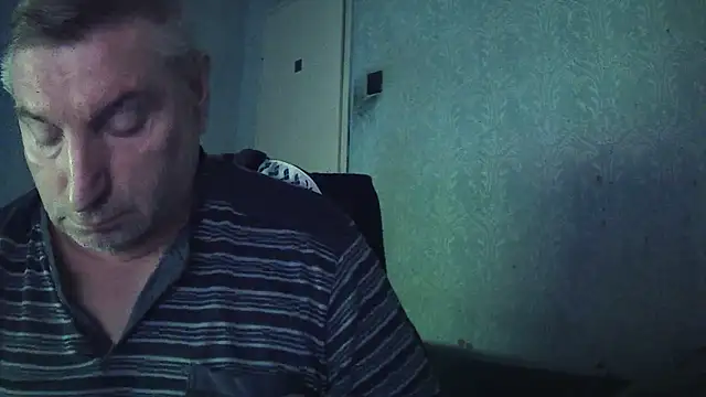 GYurmoka70 online show from November 2025 09:19:01 PM