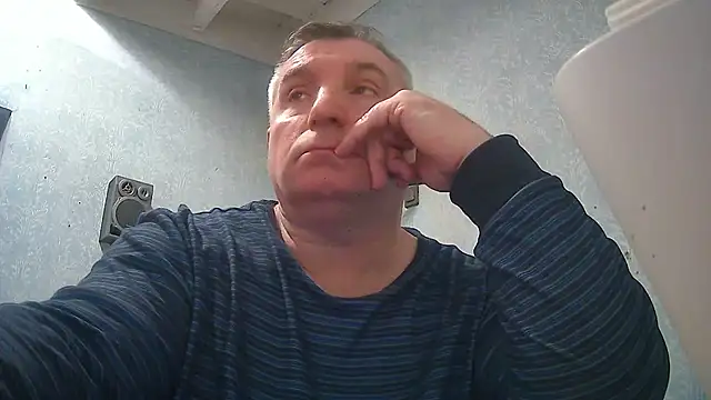 GYurmoka70 online show from January 2026 09:30:01 PM