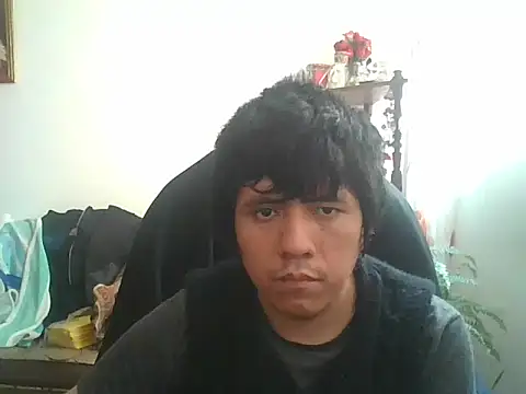 Snapshot of gianfranco1230 chatting on October 2025 07:15:02 PM gianfranco1230 online show from October 2025 07:15:02 PM