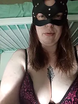 Dunita online show from April 2026 10:59:02 PM