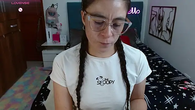 antonella sweet33 online show from March 2026 08:25:01 PM