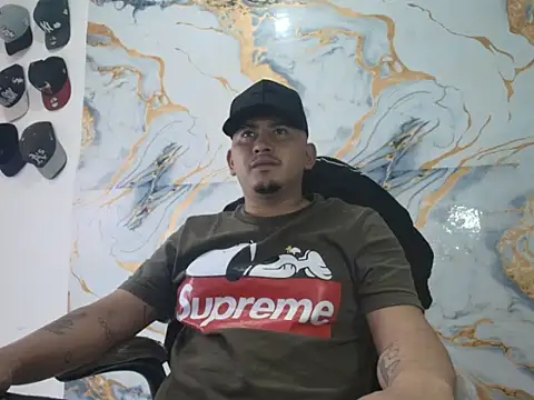 myke andrade online show from May 2026 09:11:02 PM