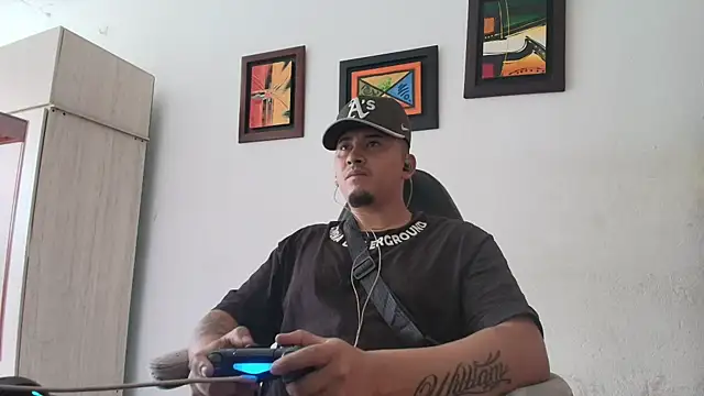 myke andrade online show from December 2025 05:14:01 PM