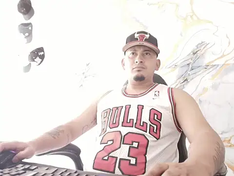 myke andrade online show from February 2026 03:01:02 PM