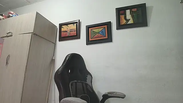 myke andrade online show from November 2025 04:38:02 AM