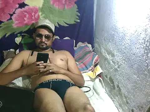 Rocobodymassager online show from February 2026 03:25:02 PM