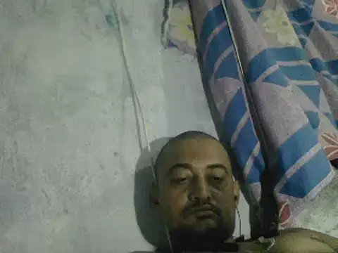 Snapshot of Rocobodymassager chatting on October 2025 10:38:02 AM Rocobodymassager online show from October 2025 10:38:02 AM