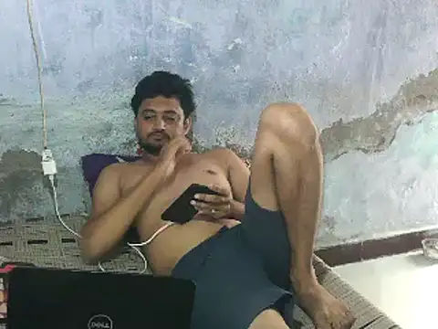 Snapshot of Rocobodymassager chatting on June 2026 03:18:02 AM Rocobodymassager online show from June 2026 03:18:02 AM