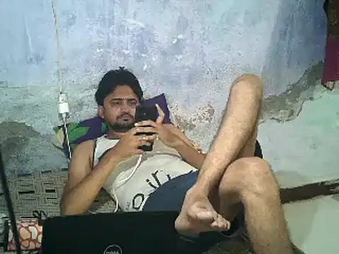 Snapshot of Rocobodymassager chatting on June 2026 03:01:01 PM Rocobodymassager online show from June 2026 03:01:01 PM