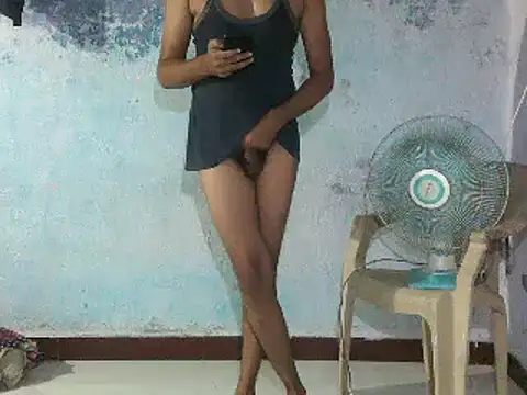 Snapshot of Rocobodymassager chatting on May 2026 03:52:01 AM Rocobodymassager online show from May 2026 03:52:01 AM