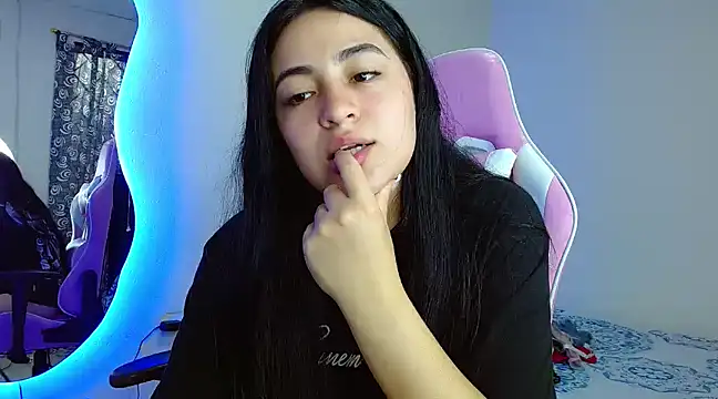 Dakota bumm online show from January 2025 06:03:02 PM