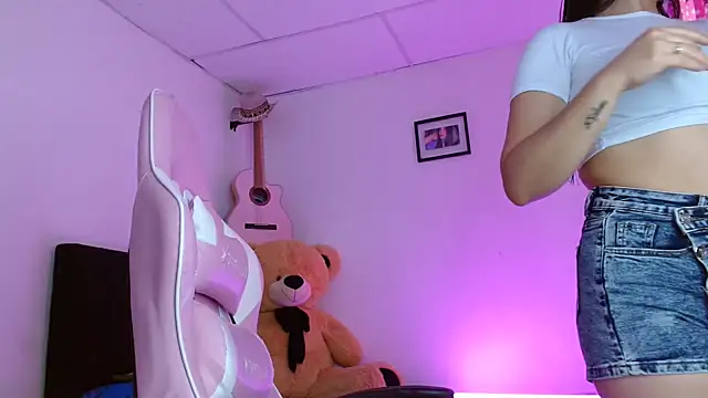 Dakota bumm online show from November 2025 02:53:02 PM