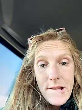 GoldenFlameGoddess online show from November 2025 10:03:02 PM