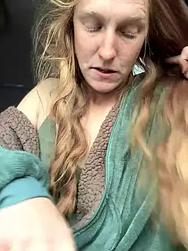 GoldenFlameGoddess online show from March 2026 04:20:01 PM