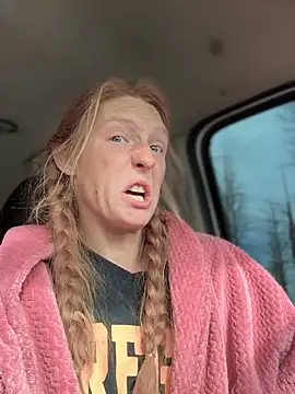 Snapshot of GoldenFlameGoddess chatting on February 2026 06:27:01 PM GoldenFlameGoddess online show from February 2026 06:27:01 PM