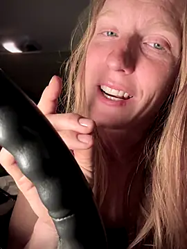 GoldenFlameGoddess online show from December 2025 03:07:01 AM