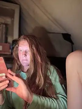 GoldenFlameGoddess online show from April 2026 04:42:01 AM