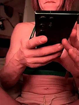 GoldenFlameGoddess online show from November 2025 12:54:01 PM