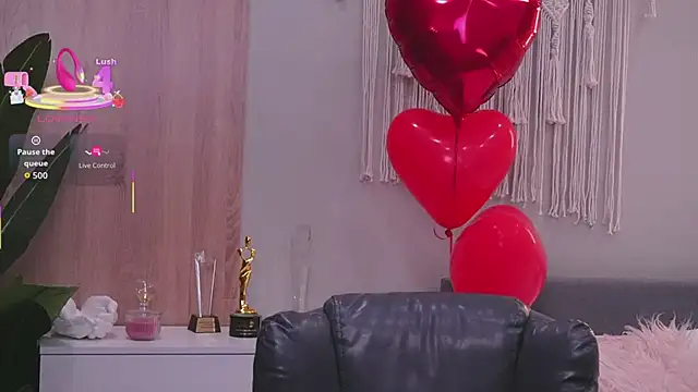 Molly Jons online show from March 2026 01:02:01 AM